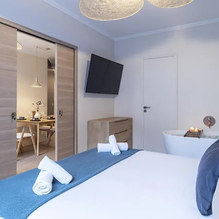 Apartment The Blue On Champs Elysees Avenue