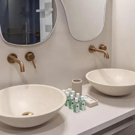 The Blue On Champs Elysees Avenue Apartment Paris